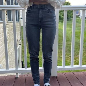 AMERICAN EAGLE stretch skinny jean, size 00